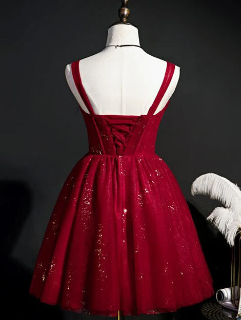 Luolandi Wine Red Short Tulle Straps Cute Homecoming Dress Short Prom Dress Party Dress Sparkly